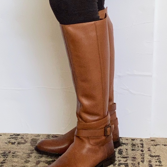 Sam Edelman beautiful boots - Picture 2 of 16